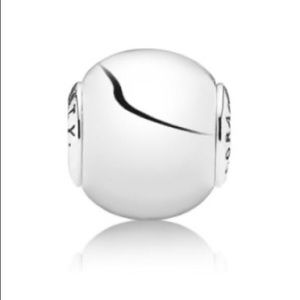 Pandora Essence Honesty Charm